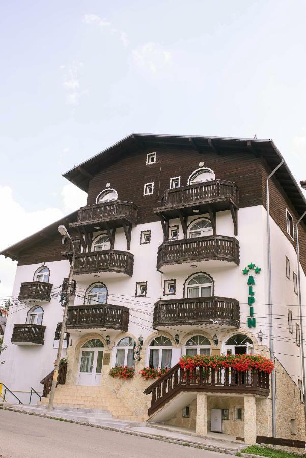 Pensiunea Alpin เปรดัล ภายนอก รูปภาพ